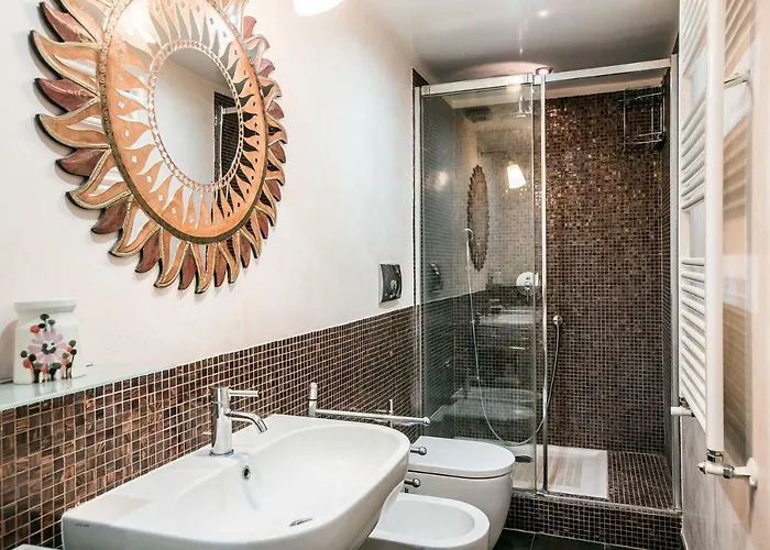 In Front Of Coliseum Appartement *